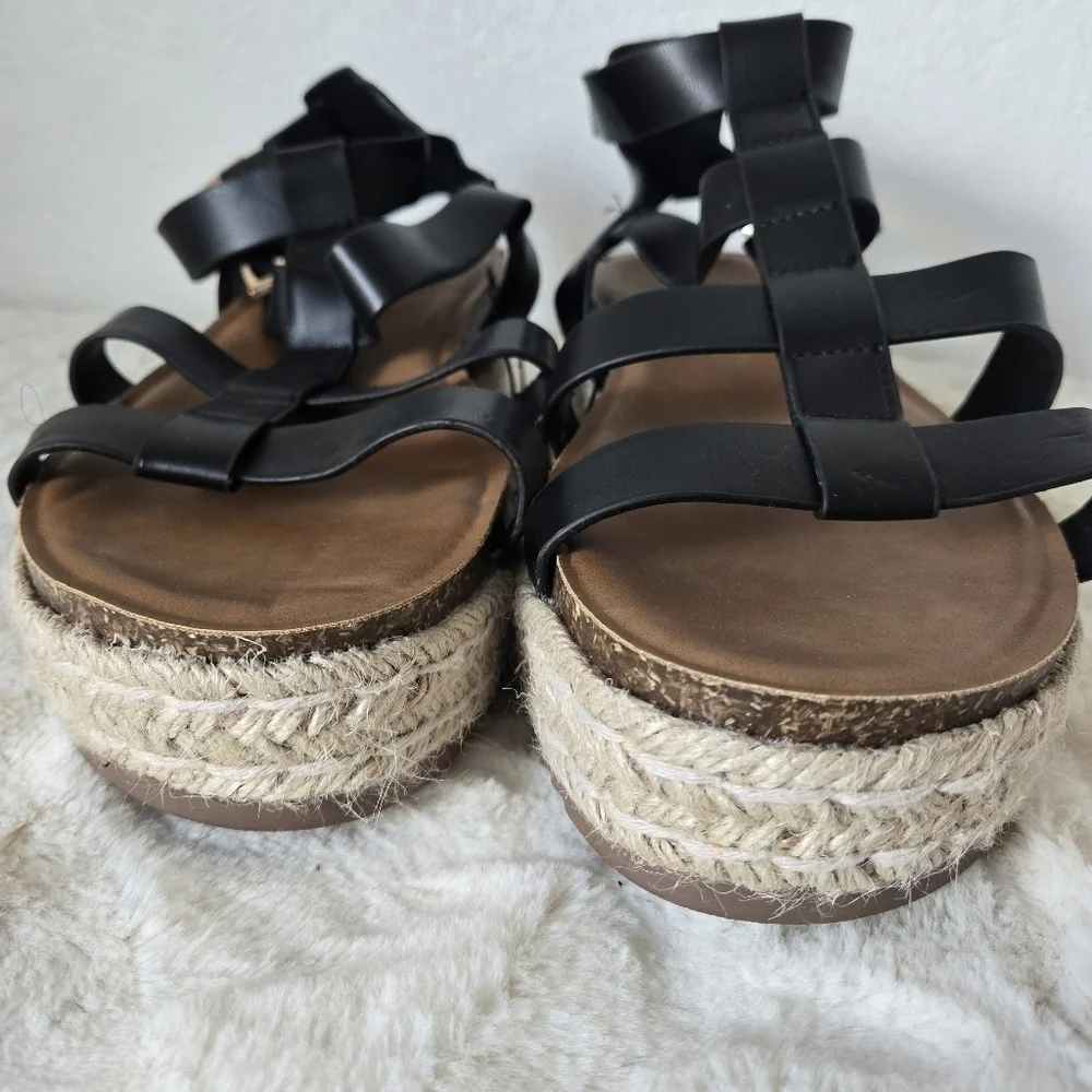 NWT Torrid Women's Fisherman Platform Sandals size 9.5 WW - Picture 10 of 11